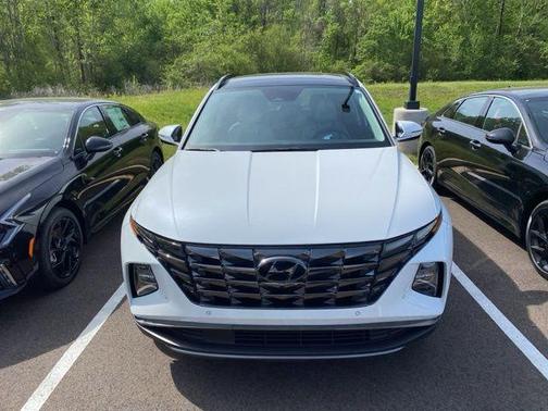 Quartz White 2022 Hyundai TUCSON Limited