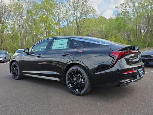 Aurora Black Pearl 2026 Kia K5 GT-Line