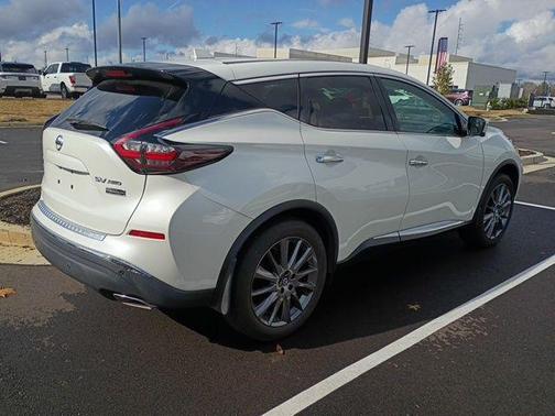 2021 Nissan Murano SV