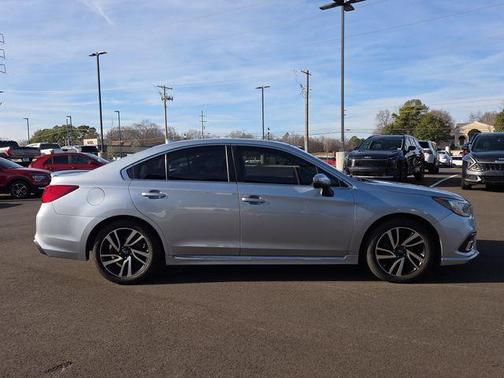 2018 Subaru Legacy 2.5i Sport