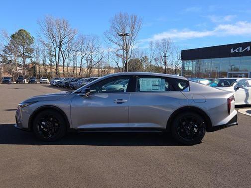 2025 Kia K4 GT-Line Turbo