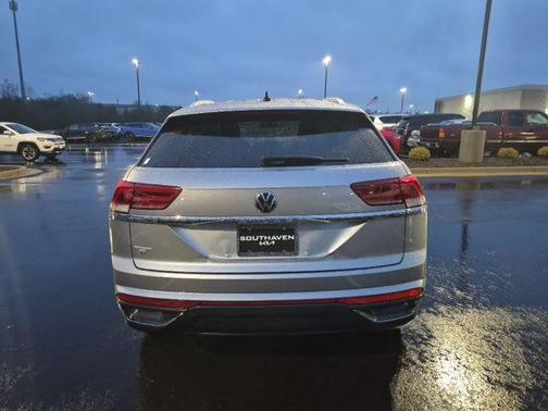 2023 Volkswagen Atlas Cross Sport 2.0T SE