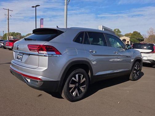 2023 Volkswagen Atlas Cross Sport 2.0T SE