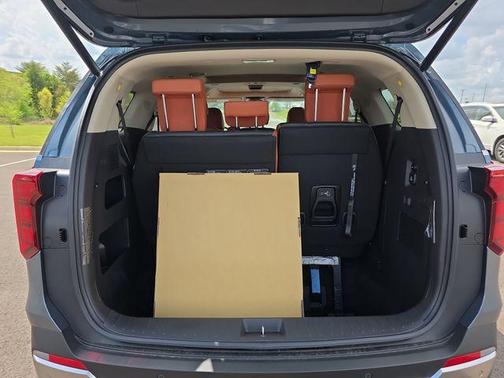 Astra Blue 2026 Kia Carnival SX