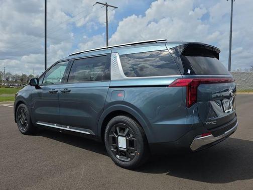 Astra Blue 2026 Kia Carnival SX