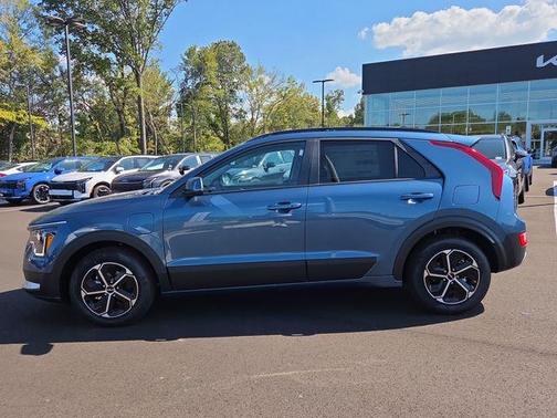 2025 Kia Niro Plug-In Hybrid EX