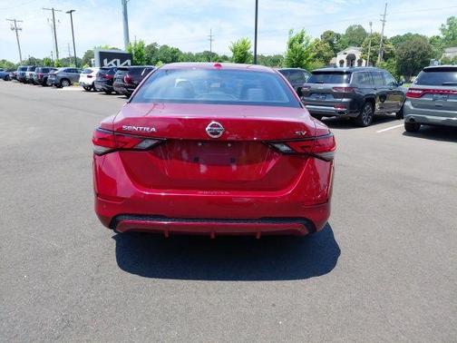 Scarlet Ember 2022 Nissan Sentra SV