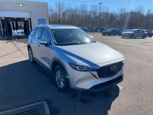 2022 Mazda CX-5 2.5 S Preferred Package