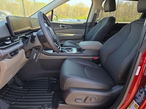 Flare Red 2026 Kia Carnival EX