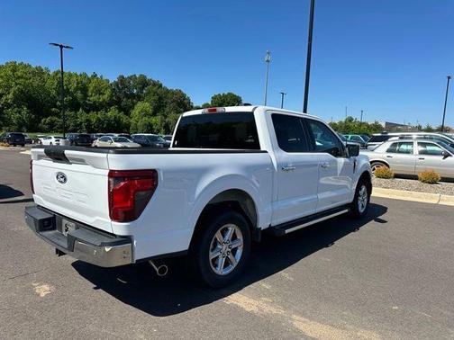 Oxford White 2025 Ford F-150 XLT
