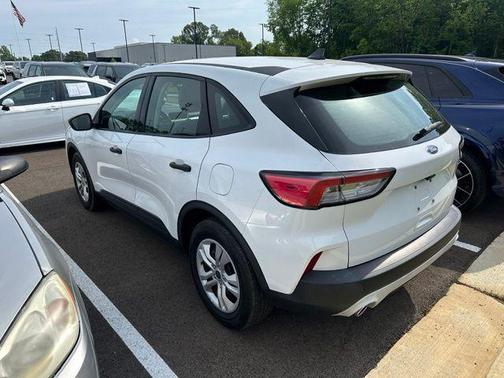 Oxford White 2021 Ford Escape S