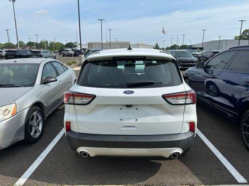 Oxford White 2021 Ford Escape S