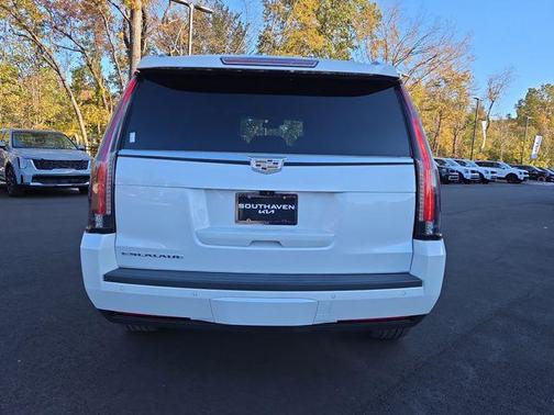 2019 Cadillac Escalade Platinum