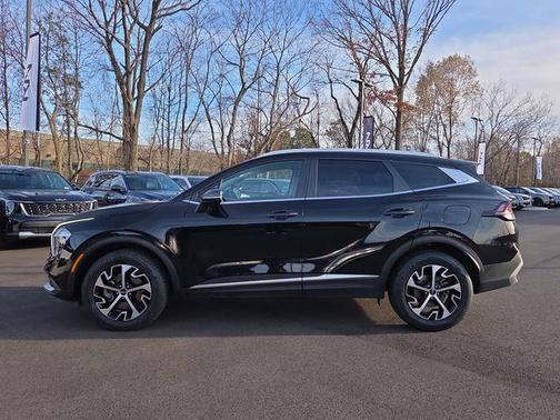 2023 Kia Sportage Hybrid EX