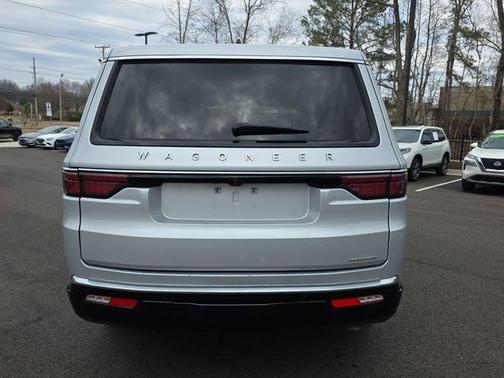 Silver Zynith 2024 Jeep Wagoneer Series II