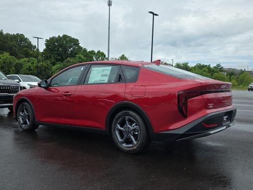 Currant Red 2026 Kia K4 LXS