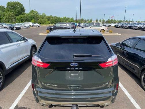 Green Metallic 2024 Ford Edge Titanium