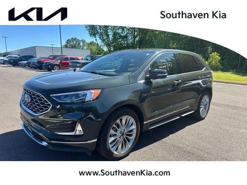 Green Metallic 2024 Ford Edge Titanium