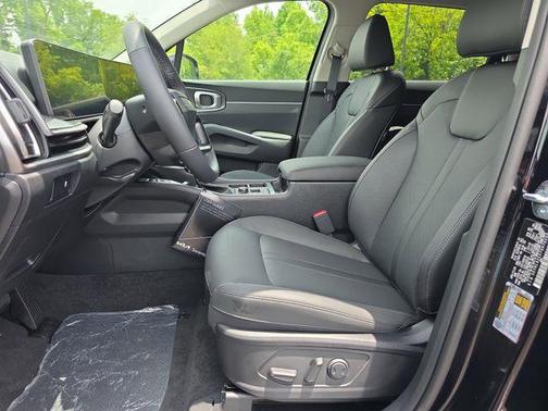 Ebony Black 2026 Kia Sorento S
