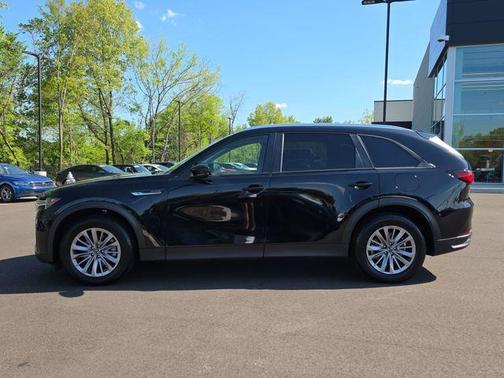 Jet Black Mica 2025 Mazda CX-90 SE