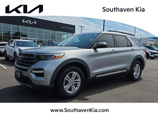 Silver Metallic 2020 Ford Explorer XLT