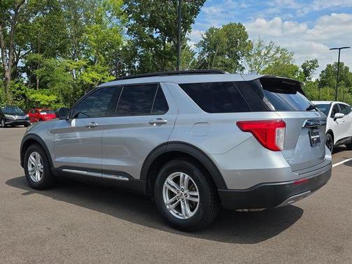 Silver Metallic 2020 Ford Explorer XLT