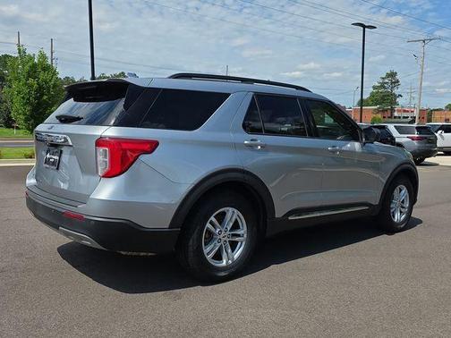 Silver Metallic 2020 Ford Explorer XLT