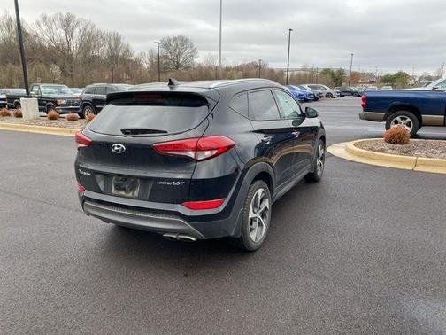 2016 Hyundai TUCSON Sport