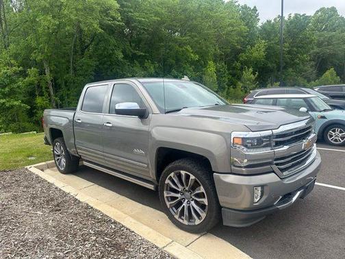 Pepperdust Metallic 2017 Chevrolet Silverado 1500 High Country