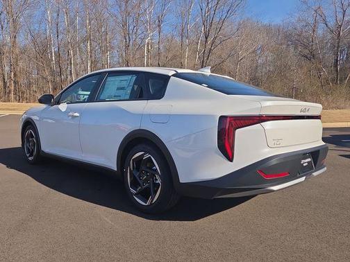 2026 Kia K4 EX