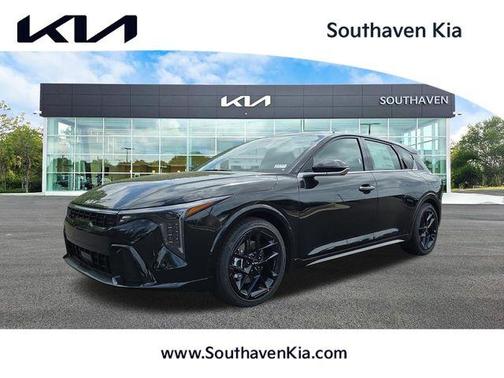 Aurora Black Pearl 2026 Kia K4 GT-LINE