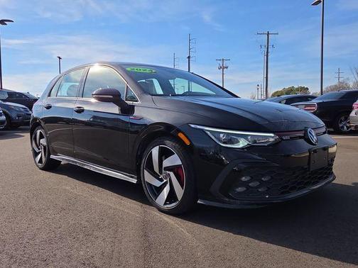 2024 Volkswagen Golf GTI 2.0T S