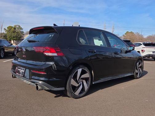 2024 Volkswagen Golf GTI 2.0T S
