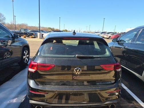 2024 Volkswagen Golf GTI 2.0T S