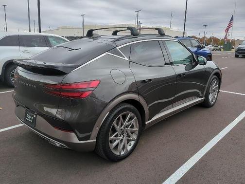 2024 Genesis GV60 Advanced