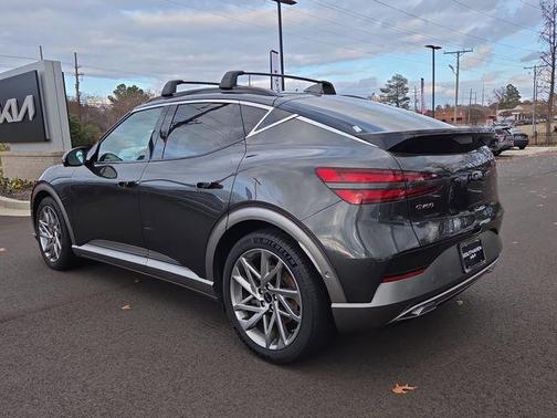 2024 Genesis GV60 Advanced