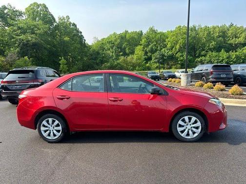 Barcelona Red Metallic 2016 Toyota Corolla LE