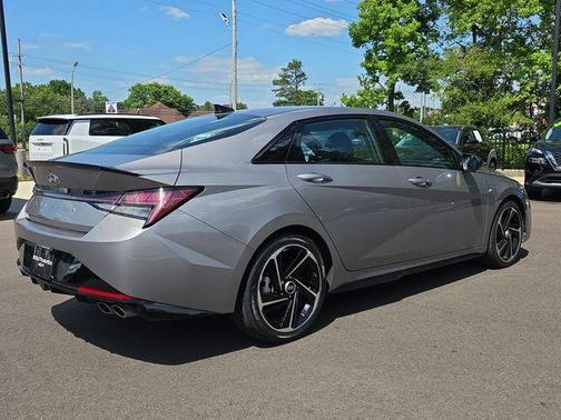 Metal 2022 Hyundai ELANTRA N Line