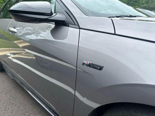 Metal 2022 Hyundai ELANTRA N Line