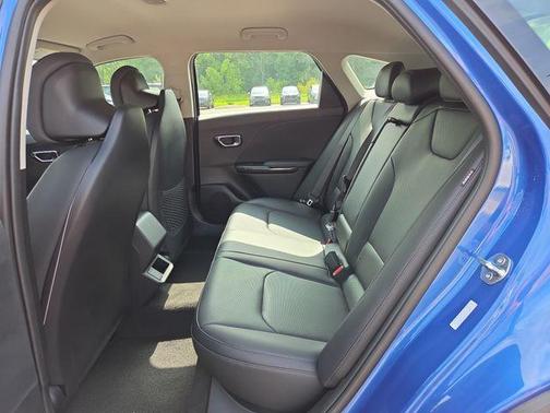 Wave Blue 2026 Kia K4 EX