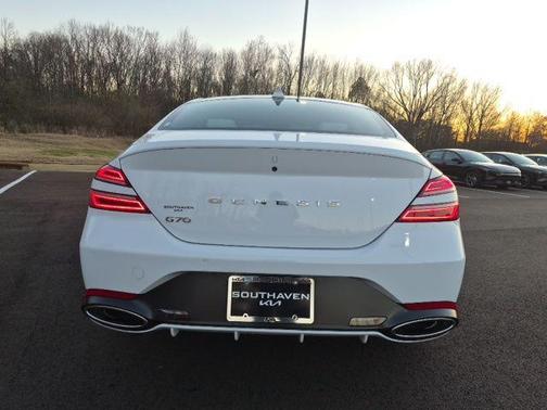 2025 Genesis G70 2.5T
