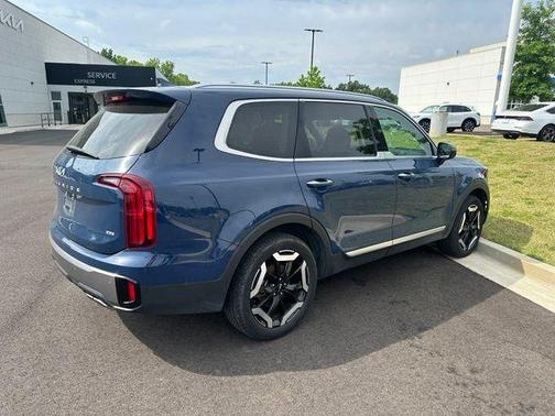 Midnight Black 2025 Kia Telluride S