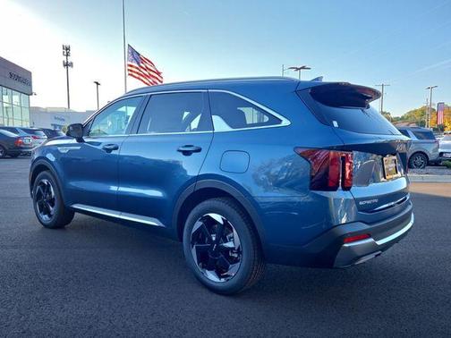 2025 Kia Sorento Hybrid EX