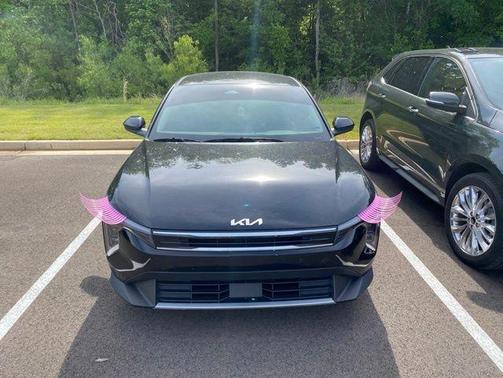 Aurora Black Pearl 2025 Kia K4 EX