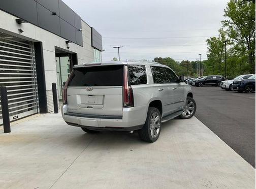 Radiant Silver Metallic 2017 Cadillac Escalade Luxury