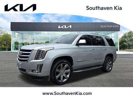 Radiant Silver Metallic 2017 Cadillac Escalade Luxury