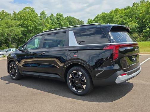 Aurora Black Pearl 2026 Kia Carnival EX
