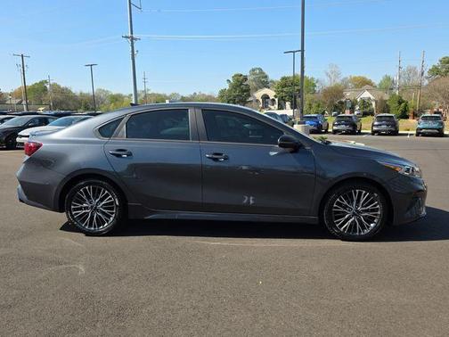 Gravity Gray 2024 Kia Forte GT-Line