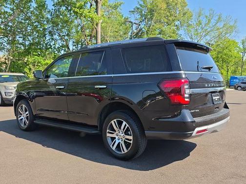 Black Metallic 2024 Ford Expedition Limited