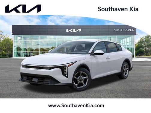 Snow White Pearl 2026 Kia K4 LXS